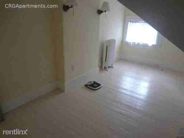 AVON HILL ST - Photo 3 of 21