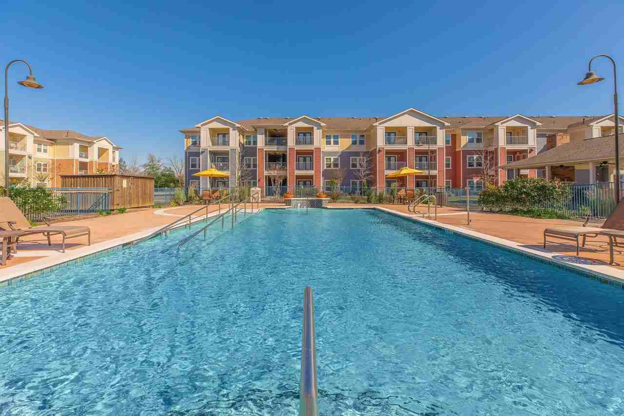 Mariposa Apartment Homes at Pecan Park Apartments 3535 Canada Rd, La