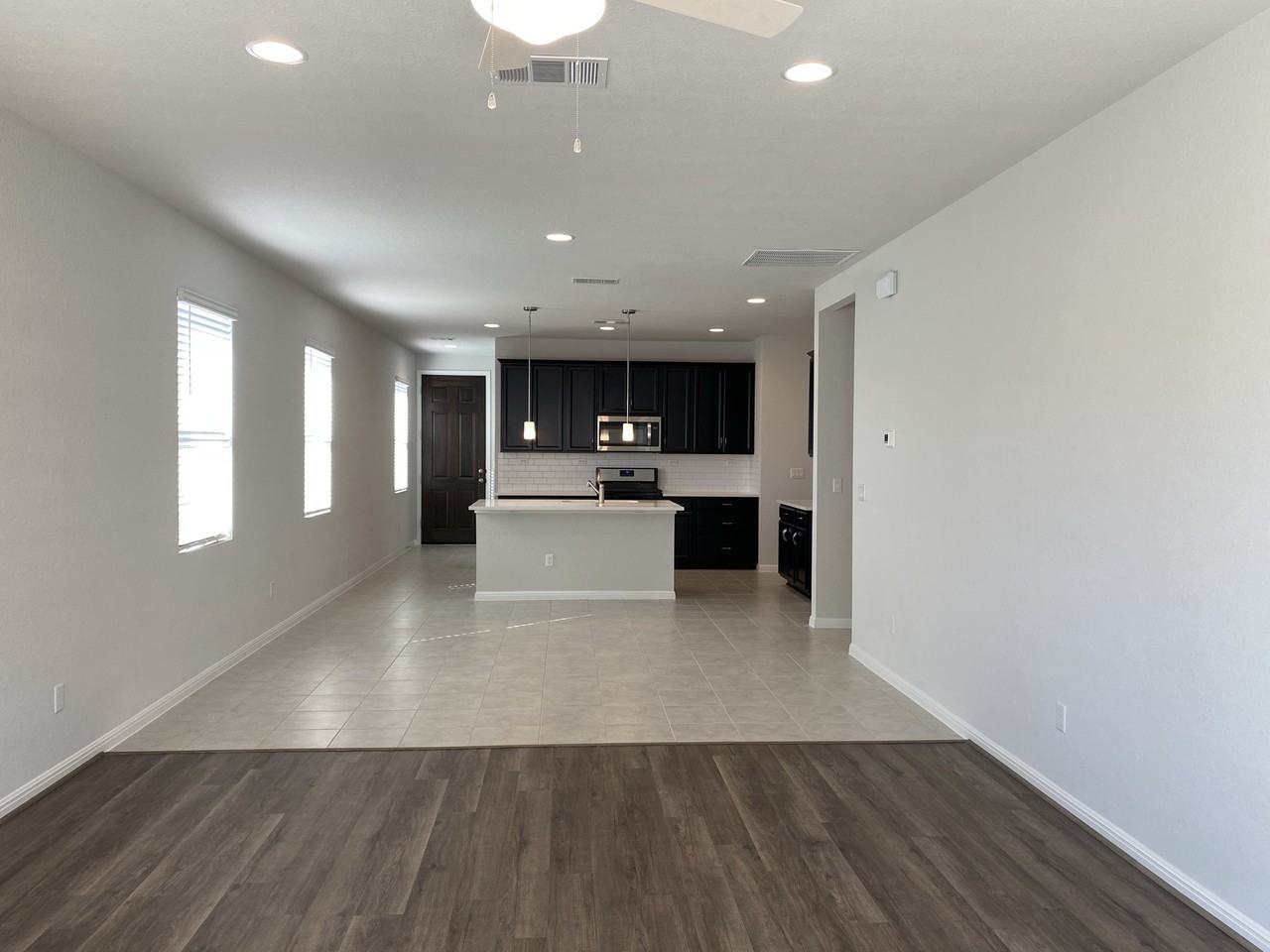 384 Gaida Loop #1 - Photo 5 of 16