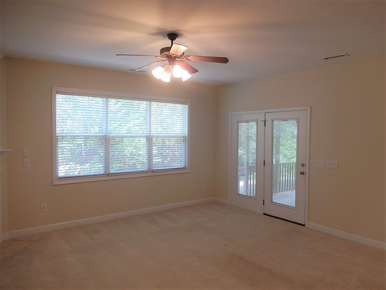 214 Plank Bridge Way #1 - Photo 7 of 27