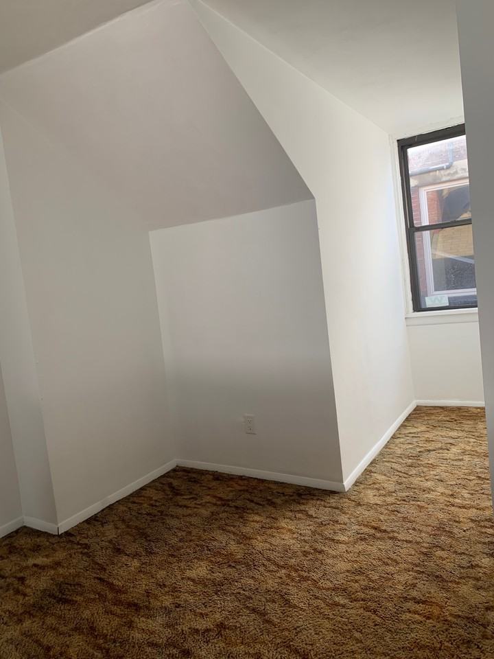 4523 1/2 Corday Way #4523-1-2 - Photo 7 of 8