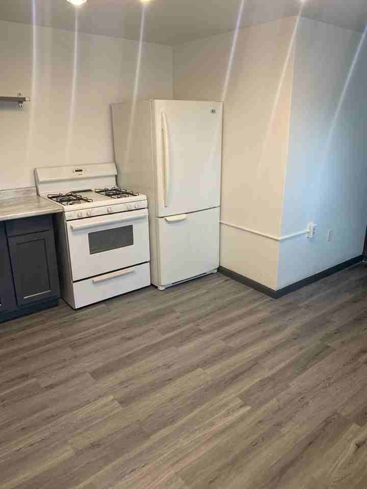910 Penn St #2 - Photo 5 of 14