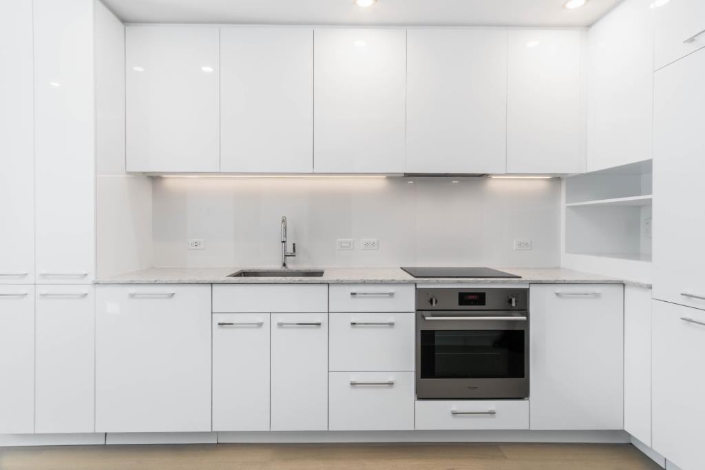 2000 Boulevard René-Lévesque Ouest - Photo 2 of 16