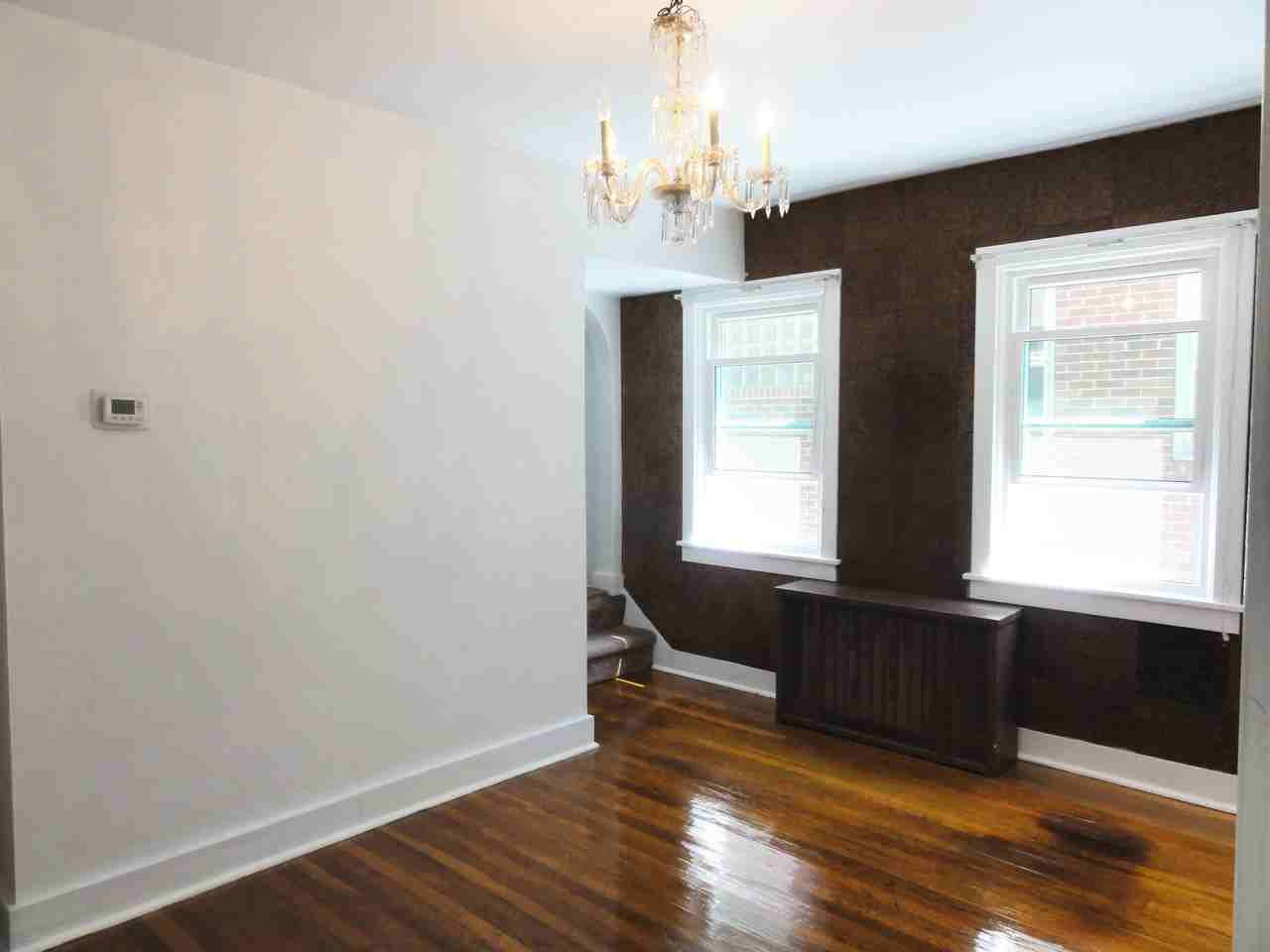 1328 Wightman Street - Photo 3 of 12