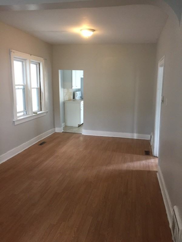 1336 Retallack St #1 - Photo 3 of 6