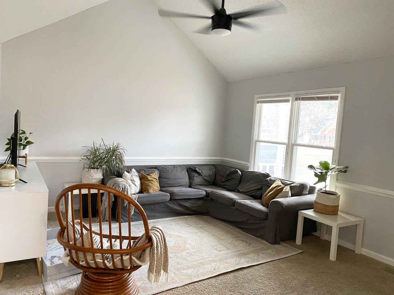 1400 Squire Ridge Dr #1 - Photo 3 of 18