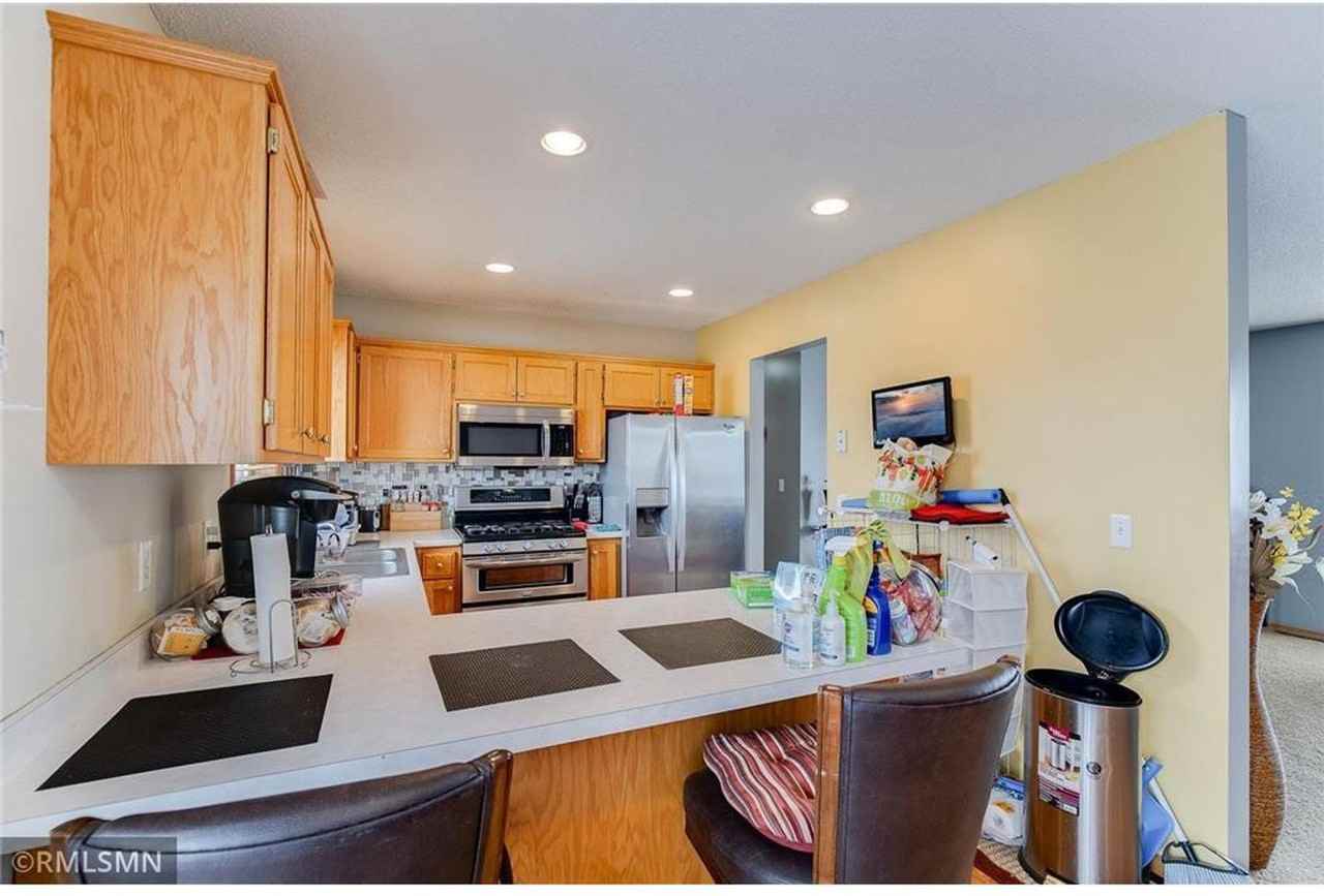 411 Maple Knoll Way Nw - Photo 3 of 16