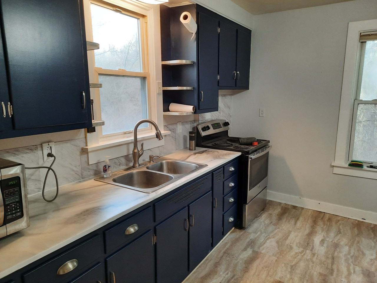 324 Liberty Street - Photo 2 of 5