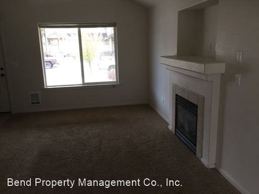 20812 Comet Lane - Photo 2 of 24