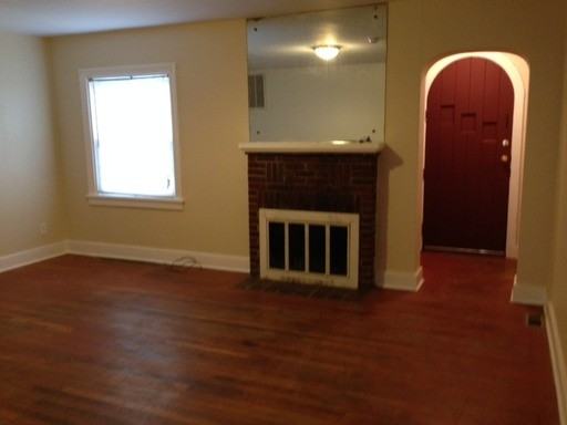 3909 Midlothian Turnpike - Photo 2 of 10