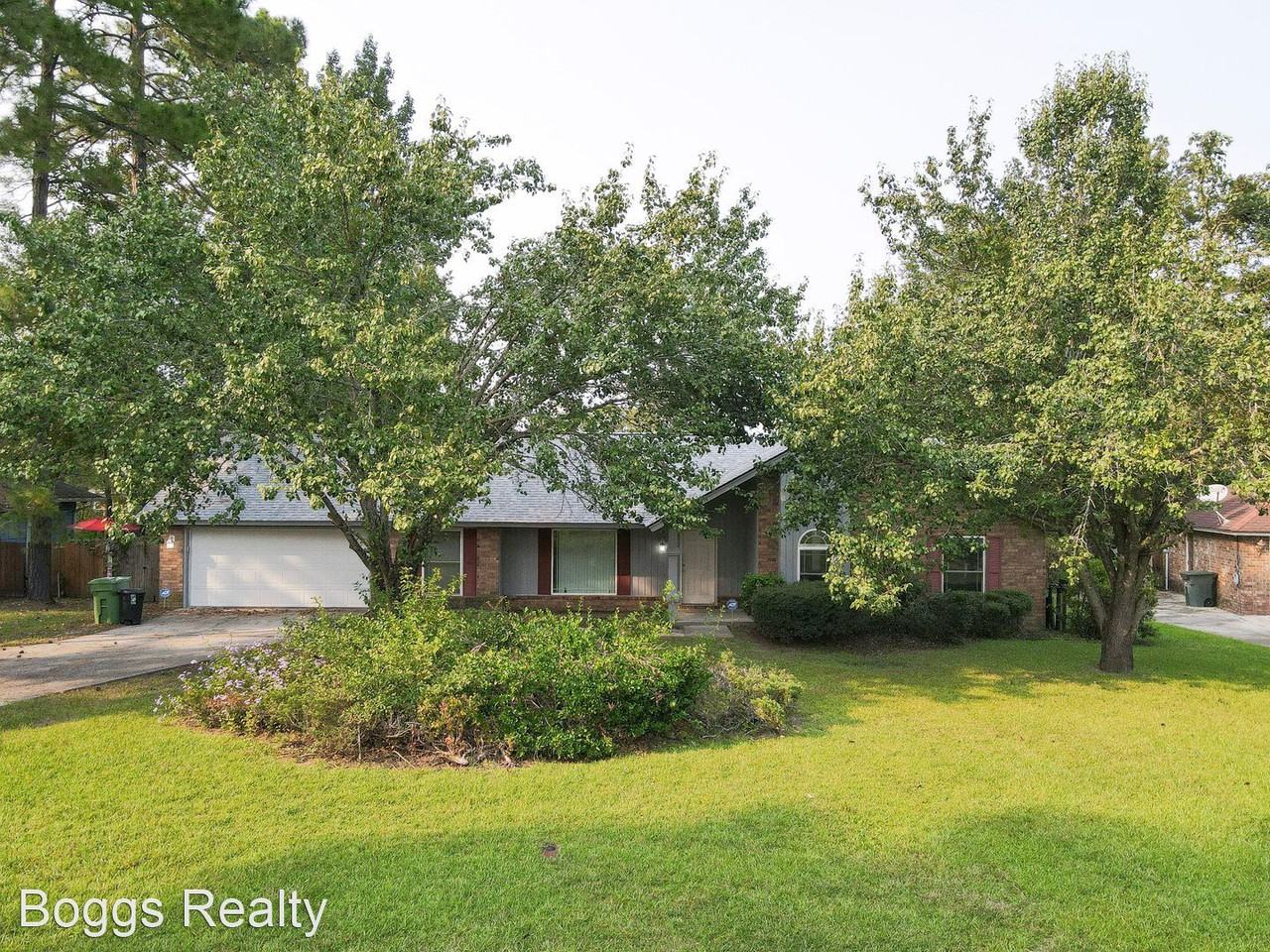 302 Quail Run Dr - Photo 2 of 23