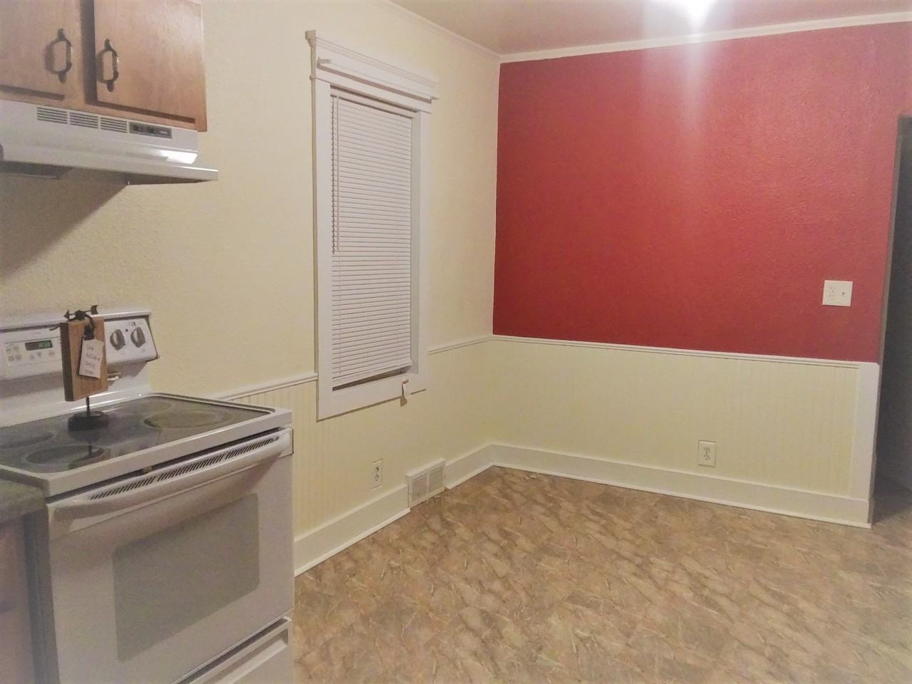 423 W 7th Ave - Photo 5 of 22