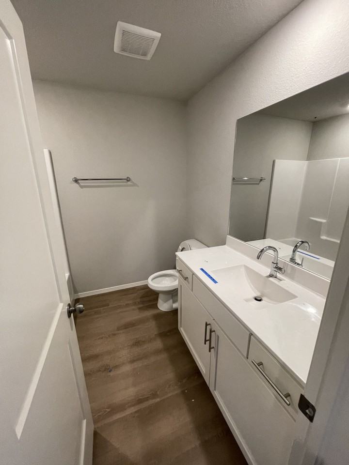 11906 N 130th East Ave - Photo 5 of 13