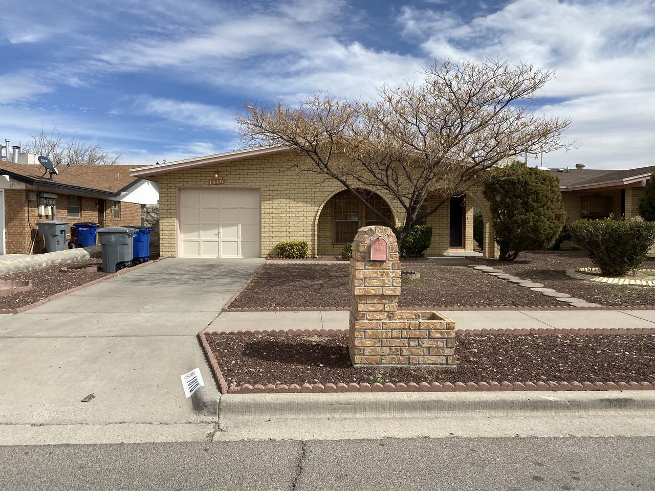 1810 Jack Nicklaus Dr - Photo 3 of 32