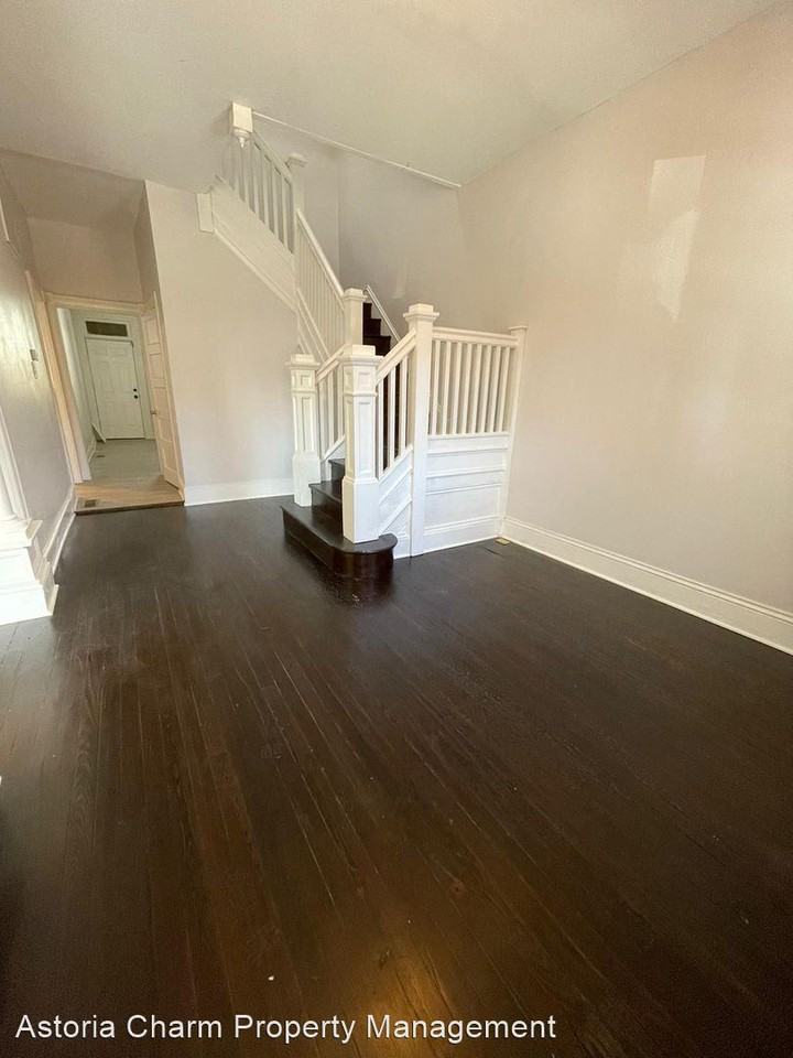 2324 Arunah Ave - Photo 3 of 42