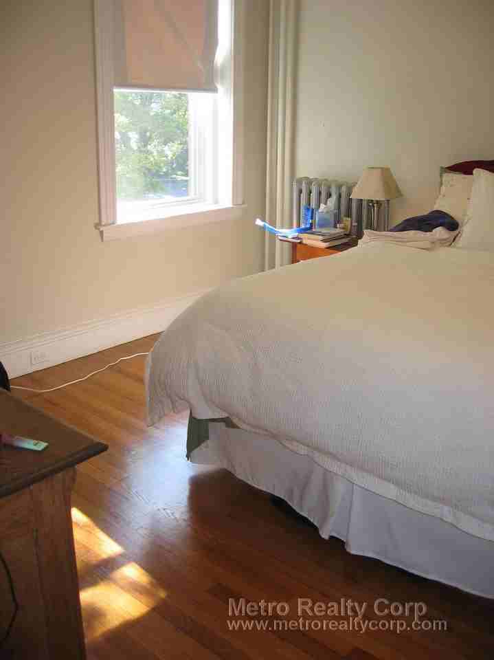 1940 Commonwealth Ave #24