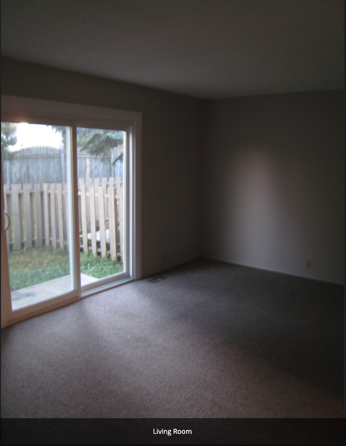 Barclay Square Townhouse - Photo 3 of 9