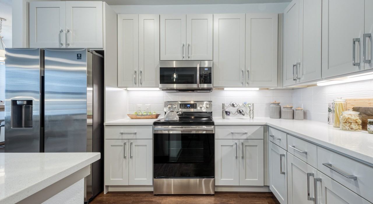 6 Weeks Free & Only $99 to Apply - Photo 3 of 14