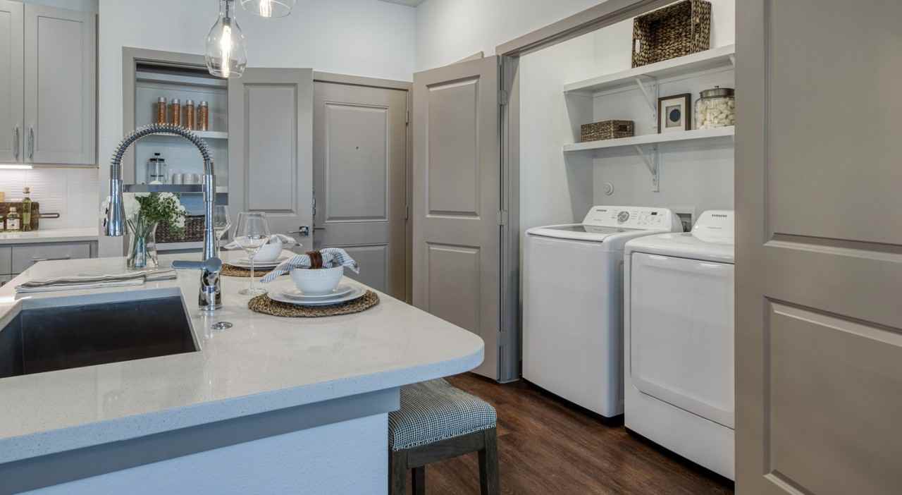 6 Weeks Free & Only $99 to Apply - Photo 2 of 14