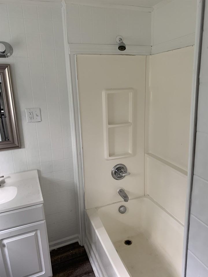 555 New Alexandria Rd #1 - Photo 4 of 14