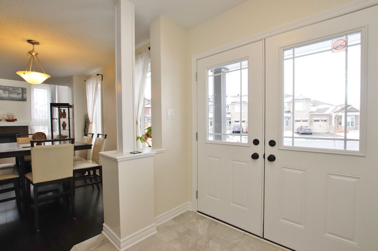 403 Barrick Hill Road - Photo 4 of 24