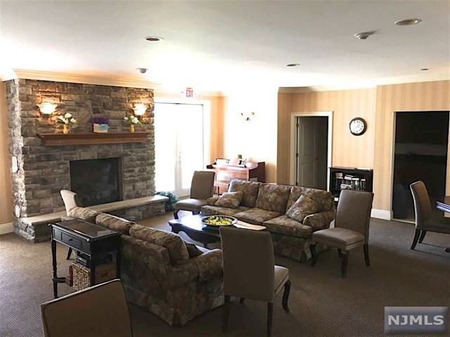 5 Tenakill Park E - Photo 2 of 21