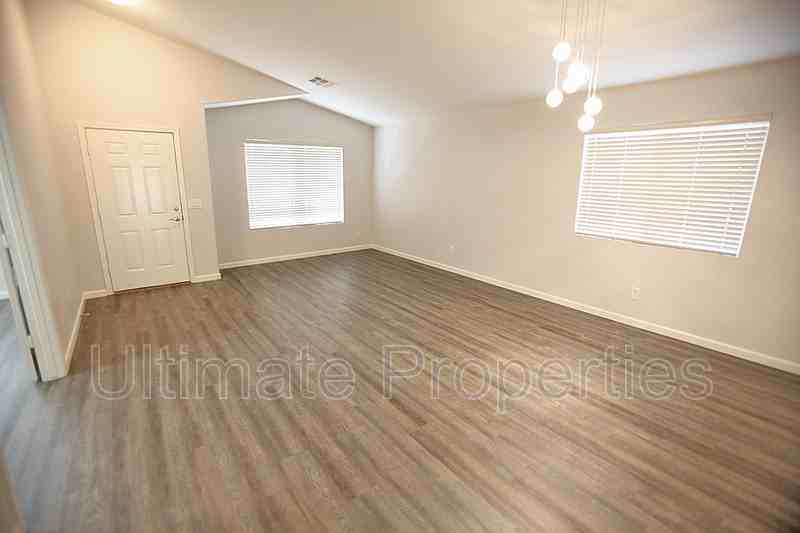 11836 W Camino Vivaz - Photo 2 of 17