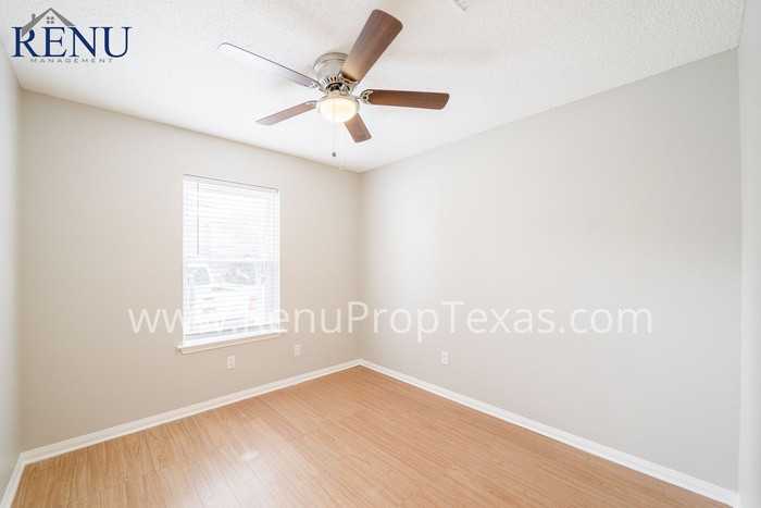 10835 Vista Norte Ct - Photo 2 of 18