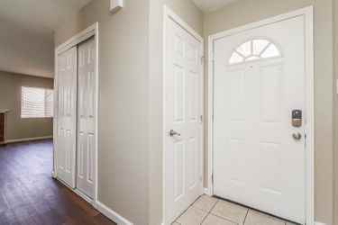 16233 Inyo St - Photo 2 of 16