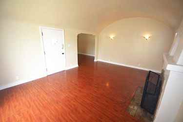 2916 W 78th Pl - Photo 2 of 15