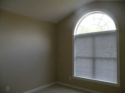 107 Biel Ln - Photo 3 of 35