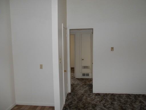 447 Zahn Dr #C - Photo 3 of 8