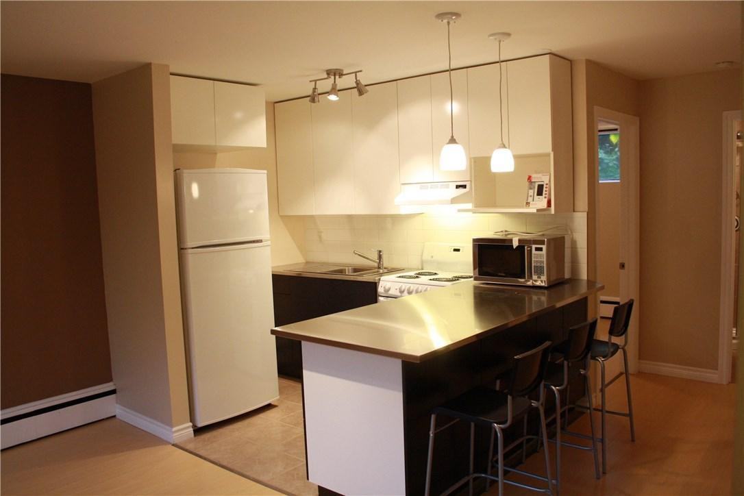 One bedroom + den near Dow's Lake/Little Italy Apartments 293