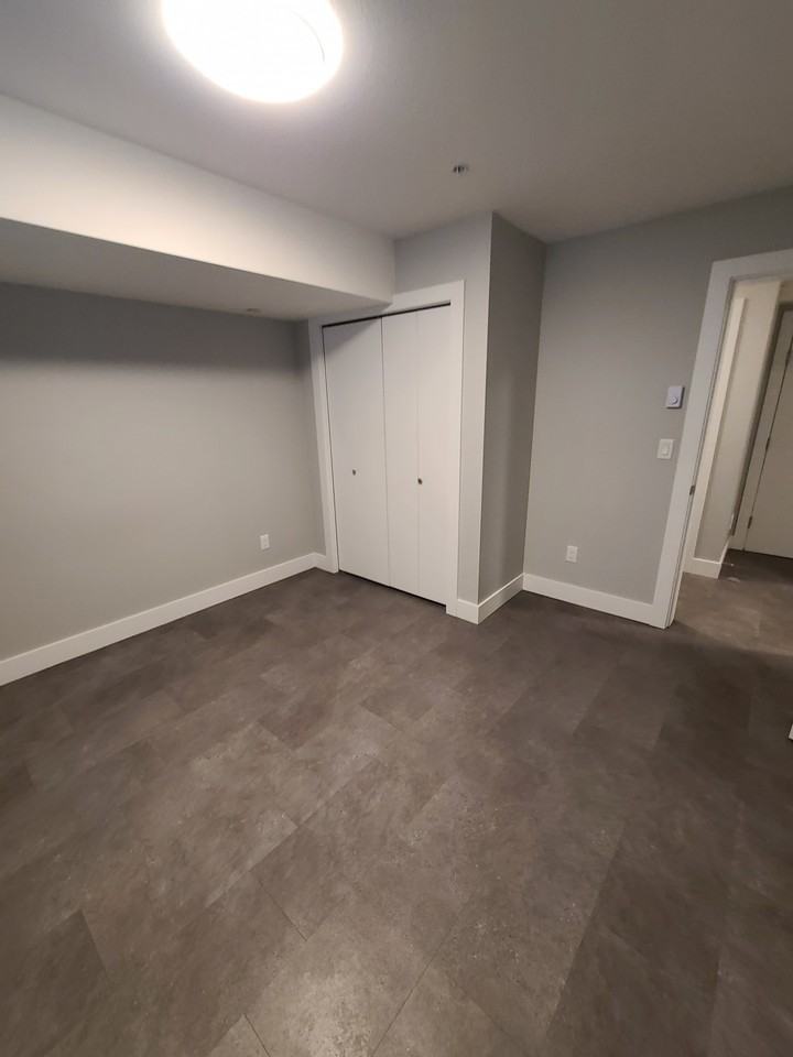 Godwin Dr & Carmichael St - Photo 5 of 10