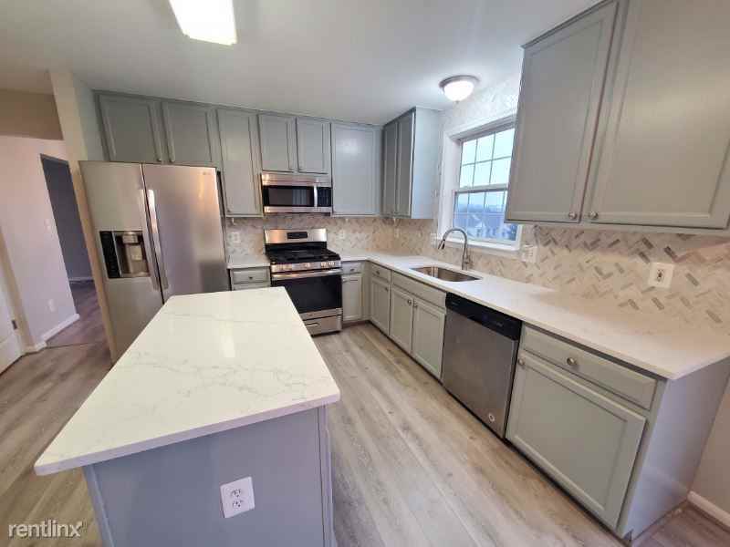 1 Dartmouth Ave - Photo 2 of 21