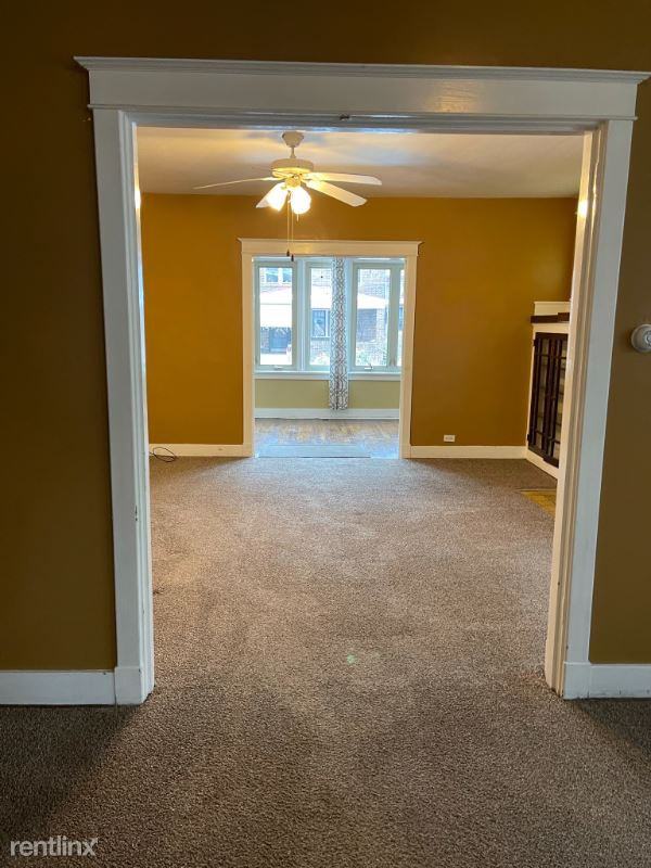 121 121 Emerson Ave 1 - Photo 2 of 25