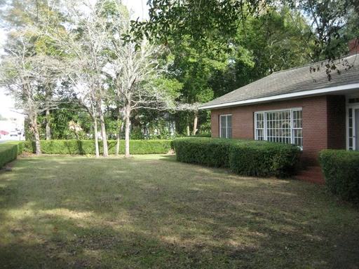 111 S Main St - Photo 3 of 21