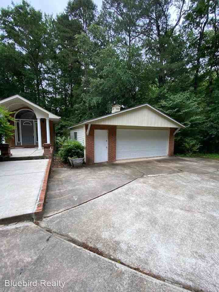 4112 Jodeco Rd - Photo 3 of 36