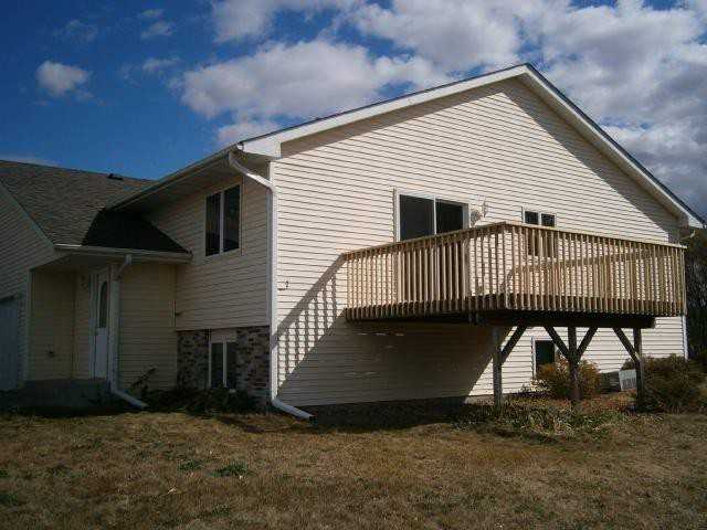 748 Wilfred Rd - Photo 2 of 3