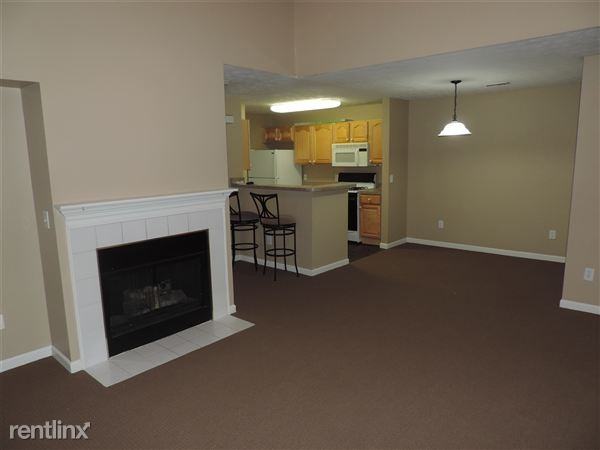 Lenox Creek Apartments 14821 Lenox Dr, Strongsville, OH 44136 Zumper