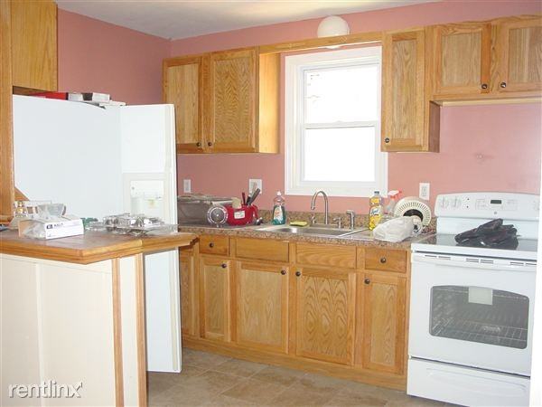 126 Slaymaker Rd - Photo 2 of 14