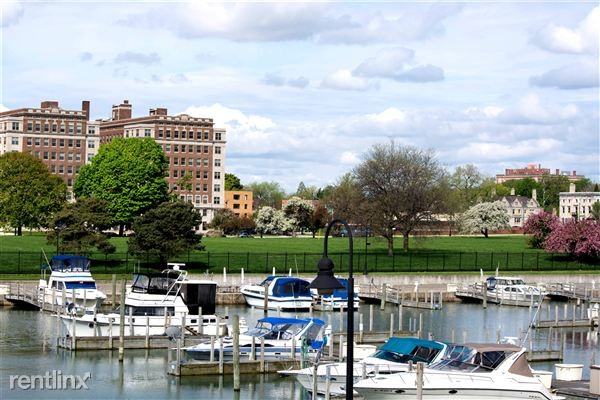 River House Co-Op - Photo 2 of 12