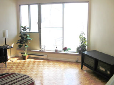 1160 Merivale - Photo 2 of 7