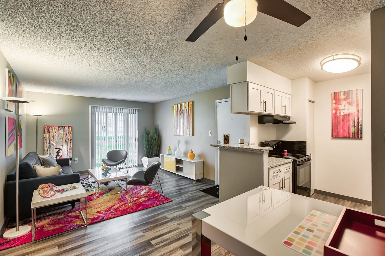 Grammercy - Photo 6 of 125