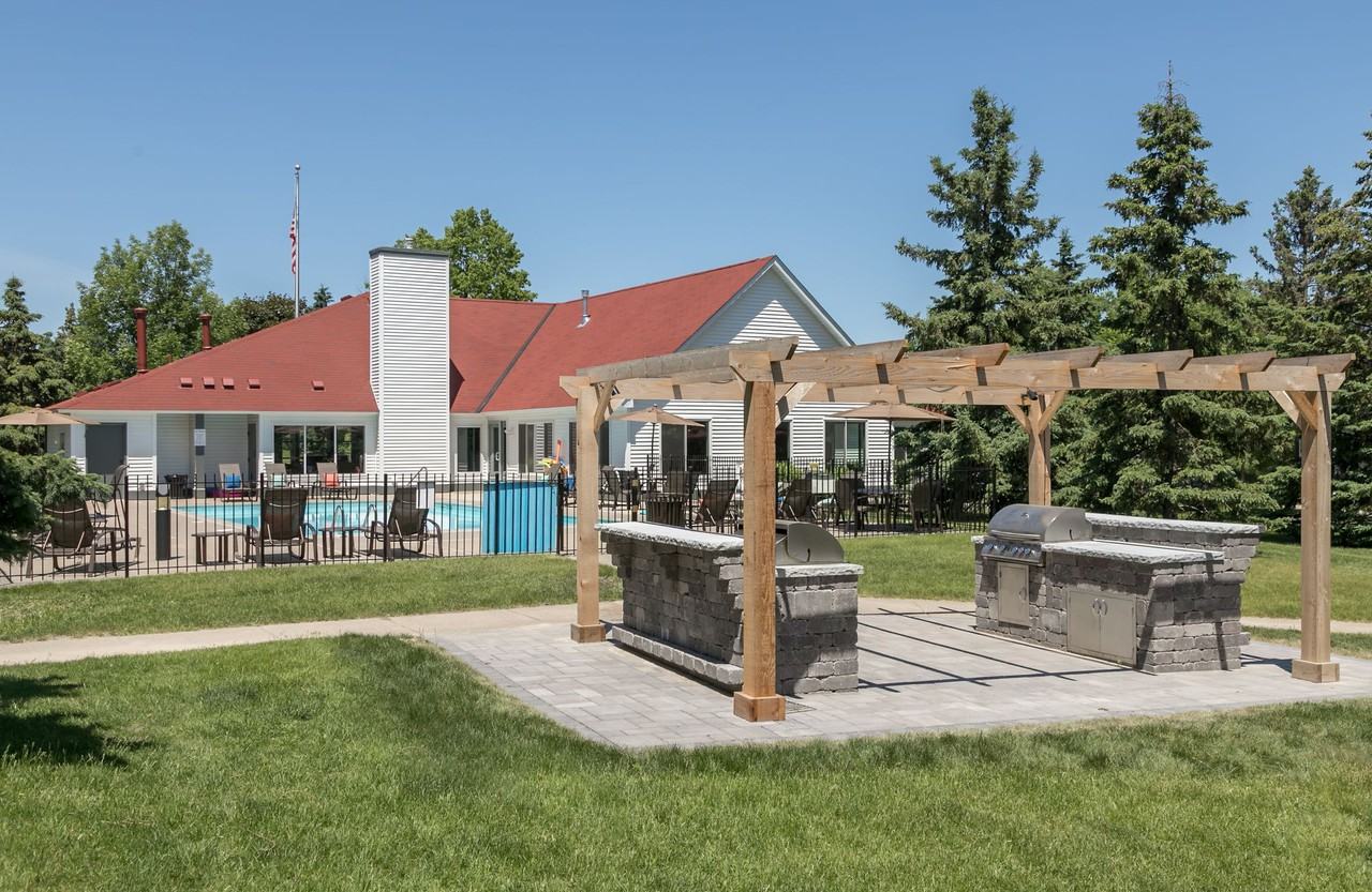 Southwind Village - Photo 5 of 37