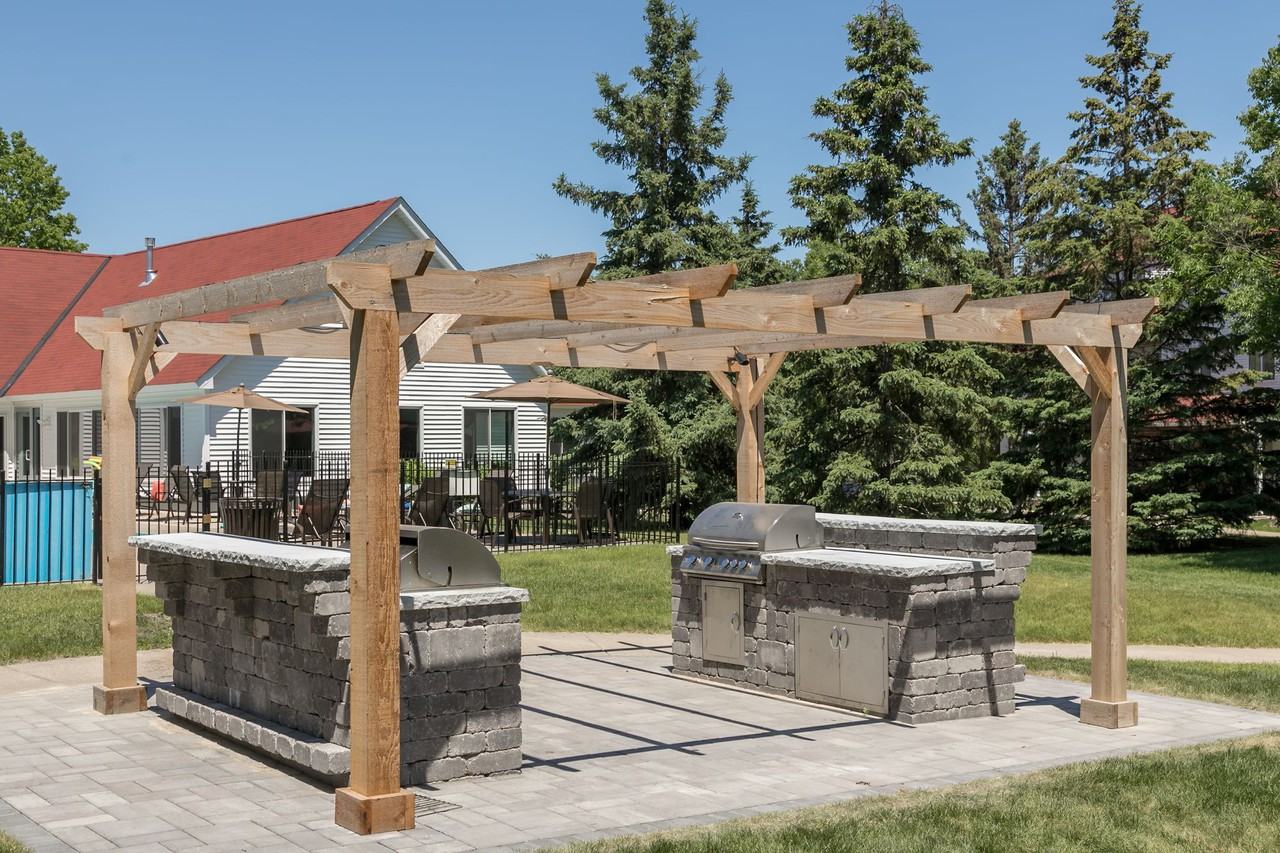 Southwind Village - Photo 6 of 37