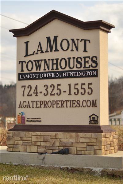 LaMont Townhouses - Photo 2 of 8