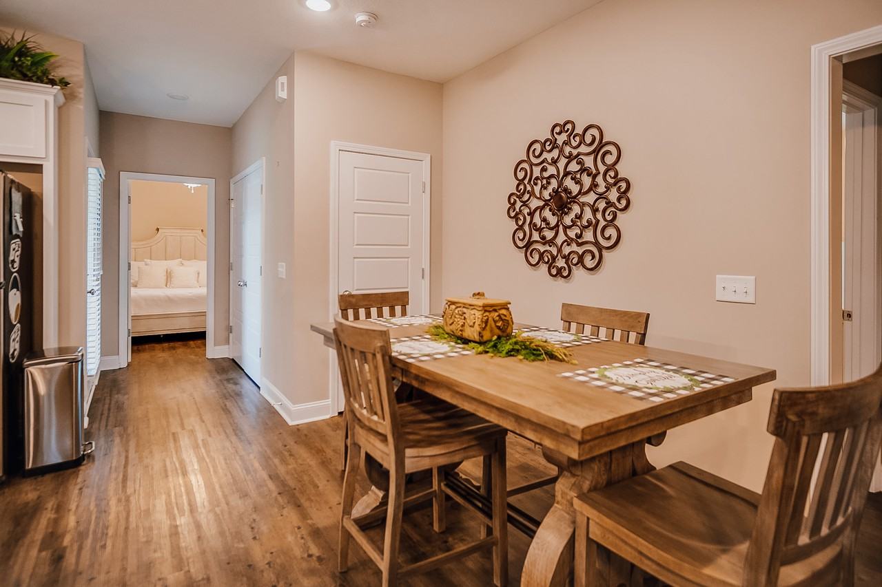 41 Grove Cir #1 - Photo 4 of 35