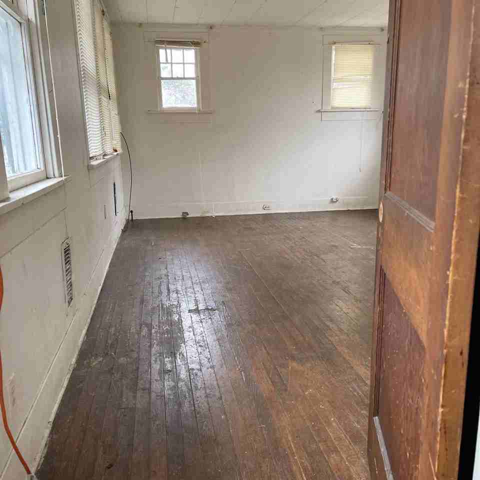 112 Linderman Ave #1 - Photo 7 of 12