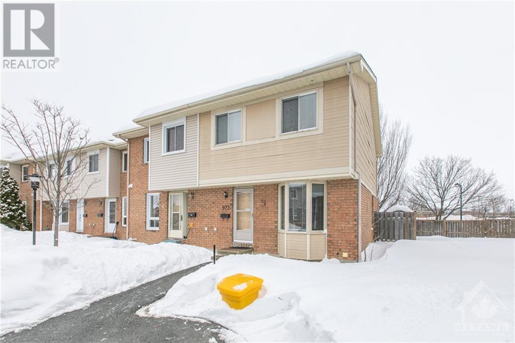 973 Cookshire Crescent, Ottawa, ON K4A 3K3 3 Bedroom Apartment for